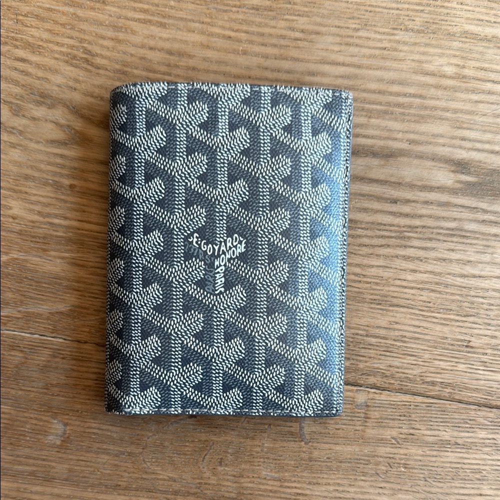 Goyard Grey Wallet